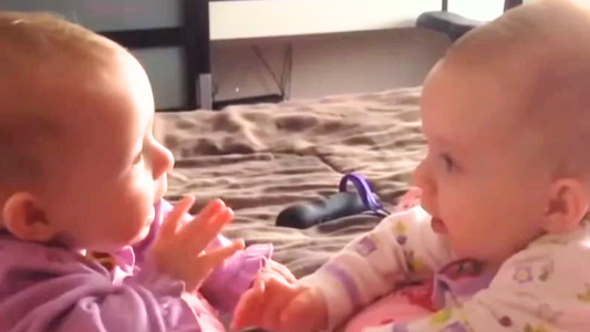 Adorable twin babies melt hearts with their first-ever conversation